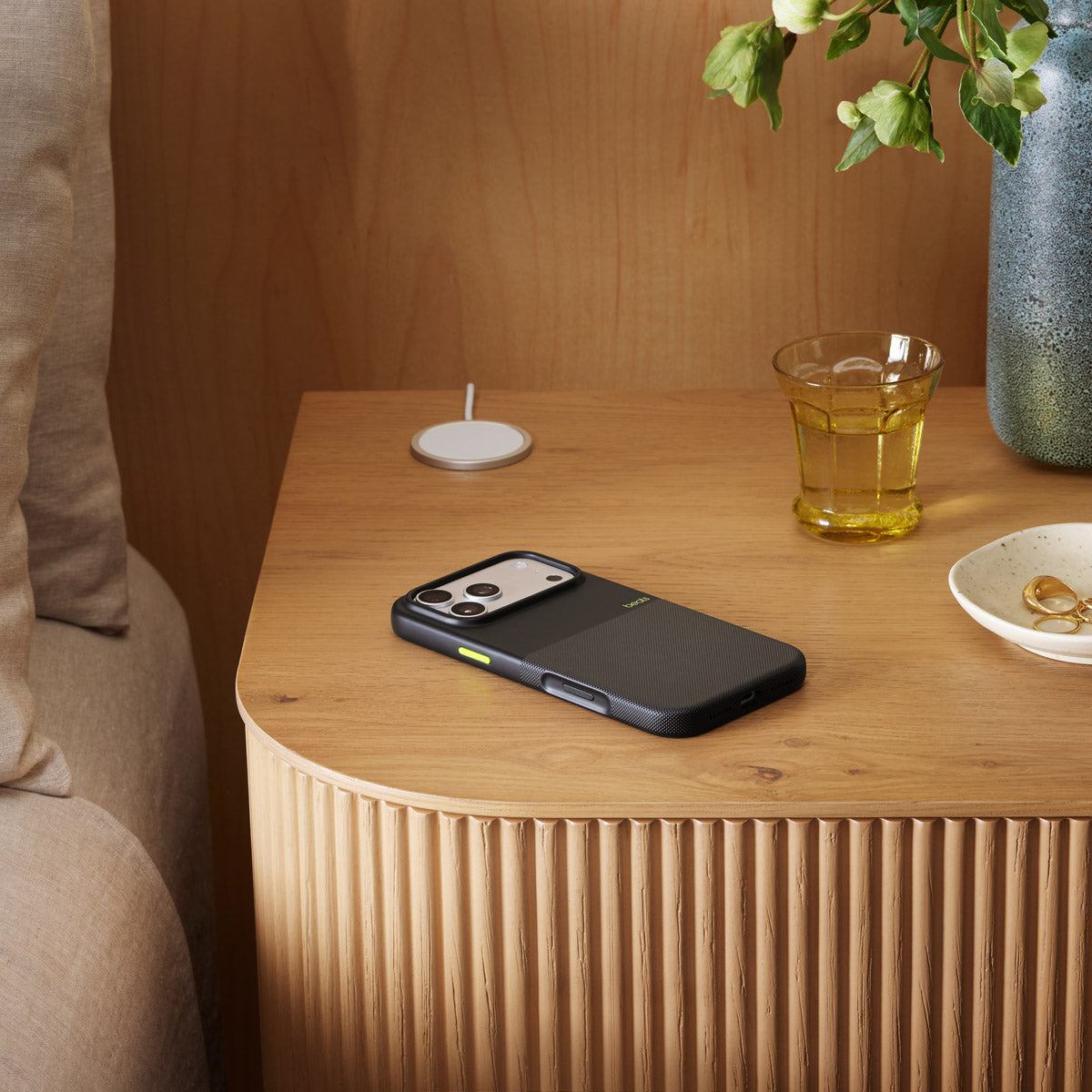 Beats iPhone Rugged Case